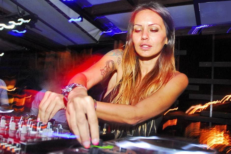 best female dj kalyan-dombivli