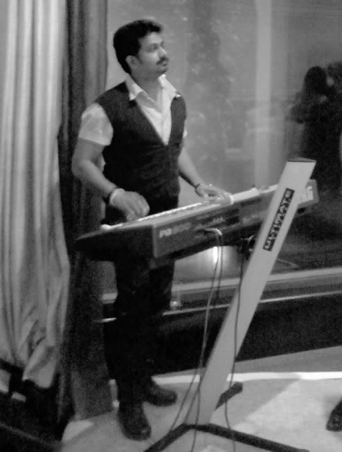 indian keyboard player kalyan-dombivli