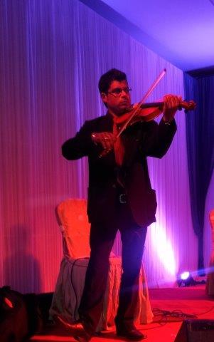 male solo musician kalyan-dombivli
